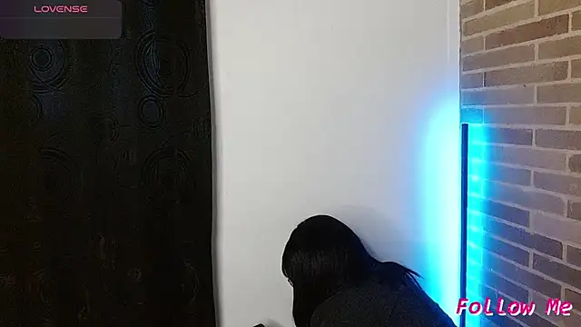 Chatroom XXX en direct de helenacyruss