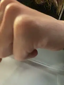 AbyThompson's Live XXX Chat