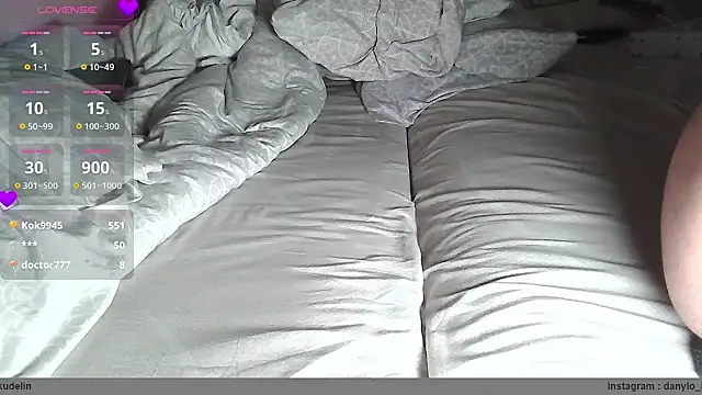 แชท XXX สดของ TvoY_bOy1