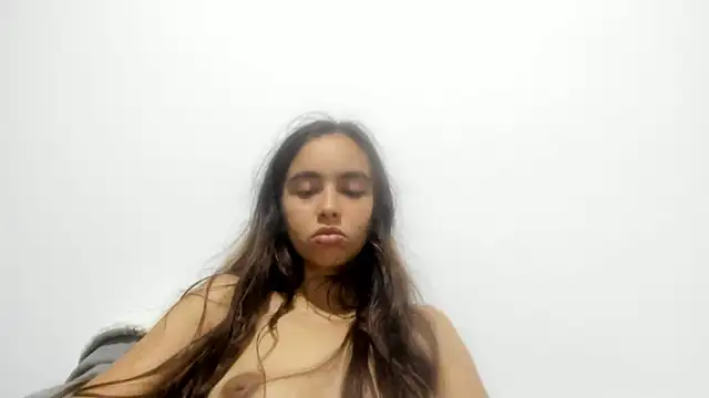 Chatroom XXX en direct de Sarah_sumemers