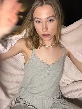 romyxxs 라이브 XXX 채팅