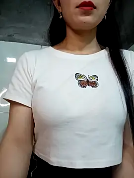 Vyvvyy69 在線直播表演