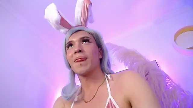 Show modela Evelyn_Thomas na web-kameri