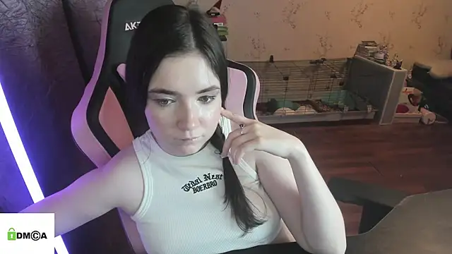 Crazy_forest_fairy's Live XXX Chat