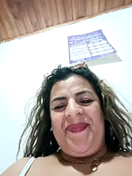 Mia-Glow: απευθείας συνομιλία ΧΧΧ