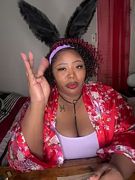 Chocolatebunnyxx96's Live XXX Chat