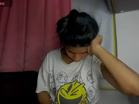 NENITA_HOTT's Live XXX Chat