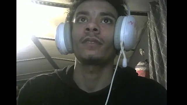 spooky425hd's Webcam Show