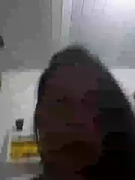 SniffyLancers' Live XXX Chat