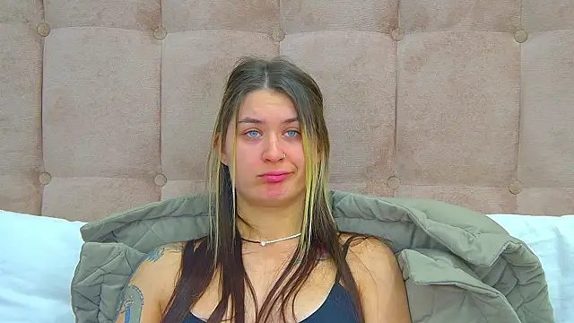 RachelSimpson – Naživo XXX chat