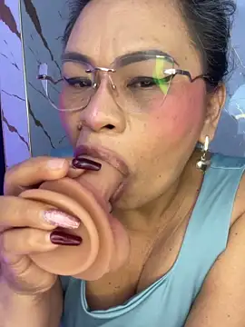 dianamilf Chat XXX in diretta