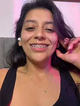 BrittanyDiaz's Live XXX Chat