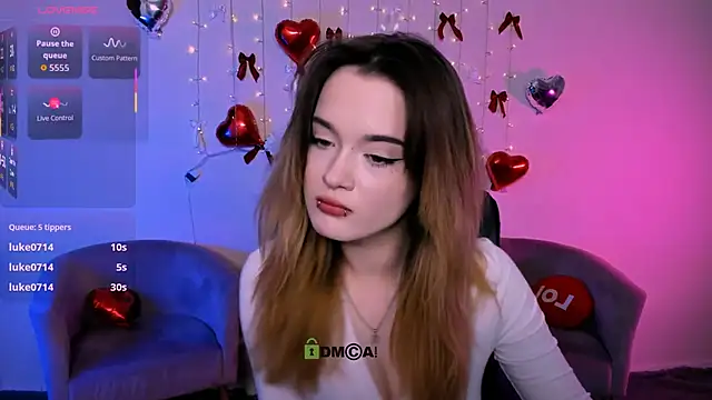 liana_kisses: απευθείας συνομιλία ΧΧΧ