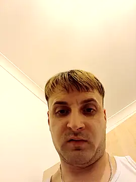 Levarboy Pertunjukan Webcam