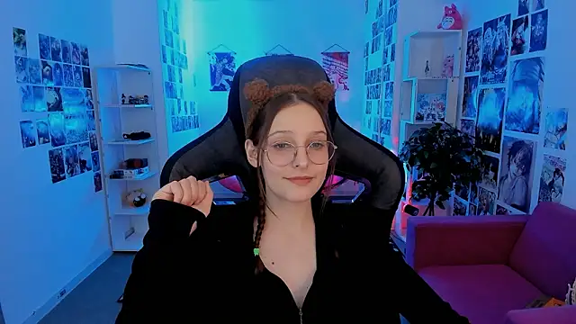 Chat +18 de JenniferKiim ao vivo