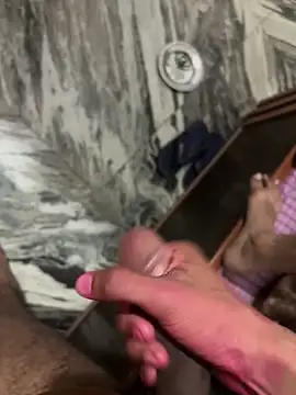 satisfyursoul's Live XXX Chat