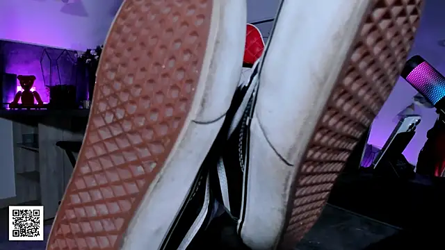 _Misha_Addams_ Live XXX-Chat