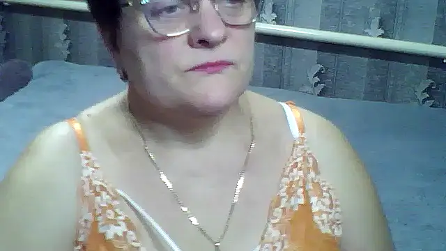 Show modela ElzaJewel na web-kameri