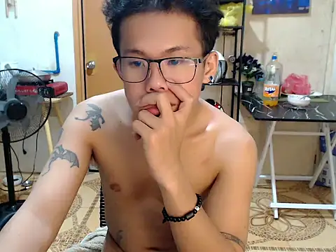 twink_asianbunny 在線直播表演