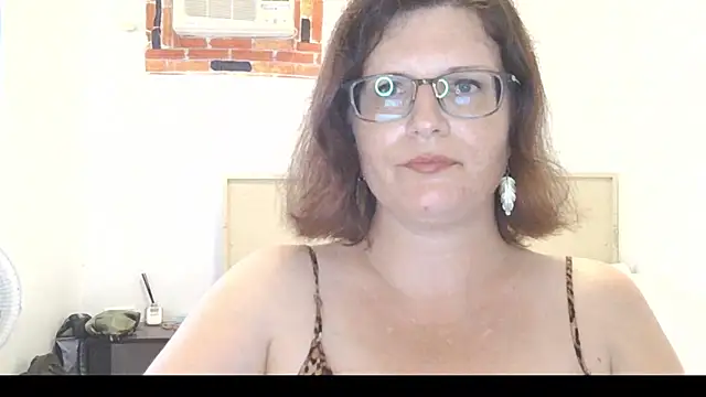 XXX chat uživo modela Domina_Tasselina_Goddess