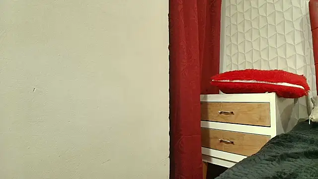 Elizabetth_Roman 现场XXX聊天