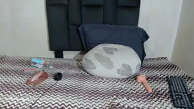 Afrobee22 – Naživo XXX chat