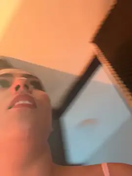 olivia_velvettのライブXXXチャット