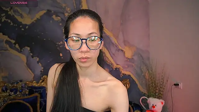 Yen_Star Live XXX Chat