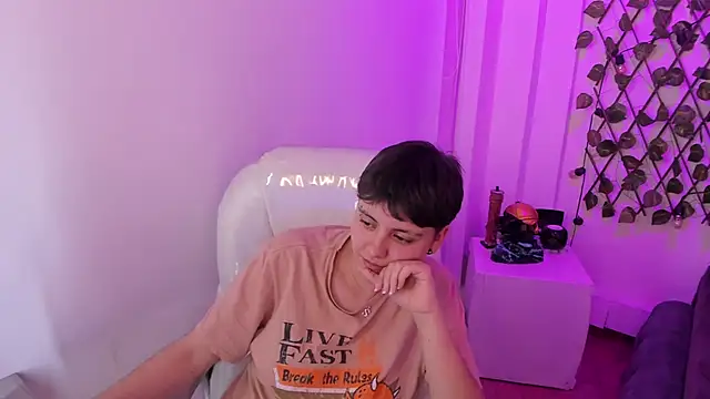 Chat +18 de Nathaly_ds ao vivo