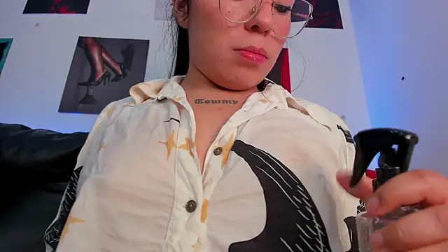 دردشة valkyria_12 الجنسية المباشرة