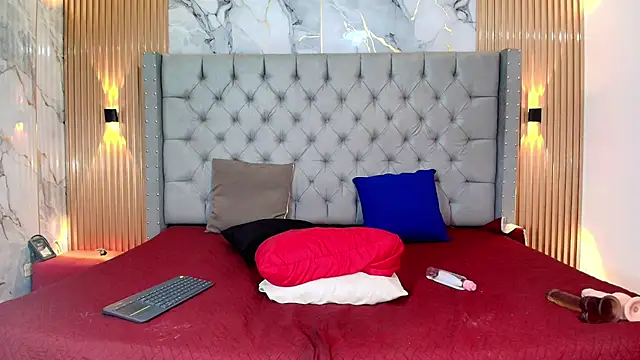 Chat XXX Live Ema_Jonees