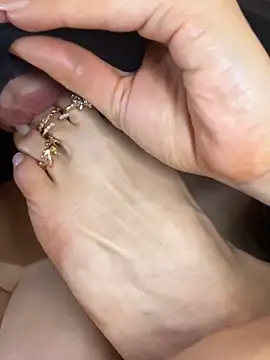 Amberonee31 live XXX chat