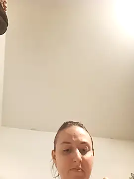 Sexy-Milf-Big's Live XXX Chat