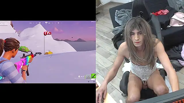 samia42 Show in webcam