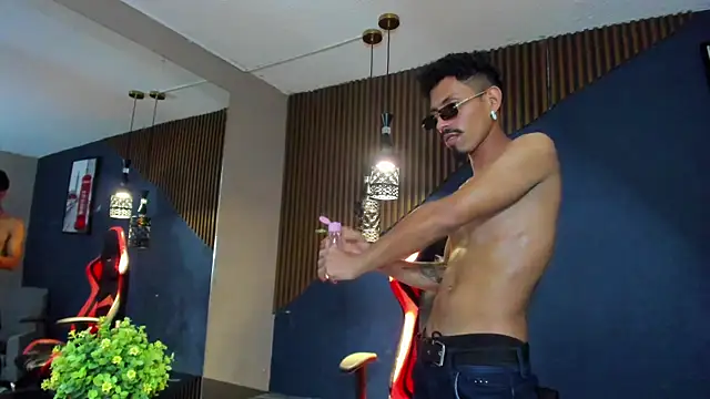 Show de webcam de NoaahTylor