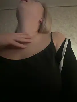 Chat XXX en directo de NikkiMis