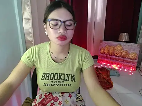 lover_girl143n Webbikameraesitys