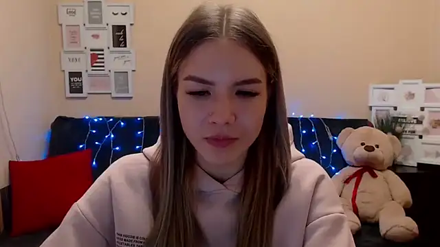 Chat +18 de aSingleOne ao vivo