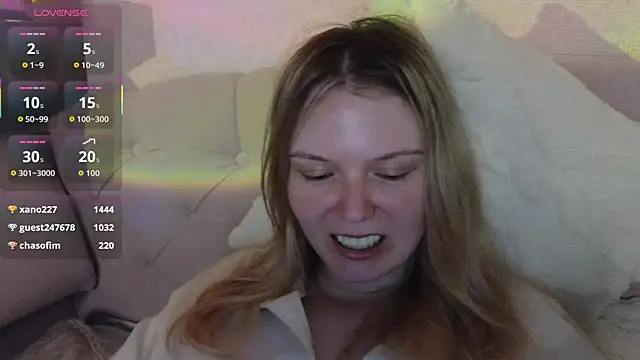 Vivian_Davis Pertunjukan Webcam