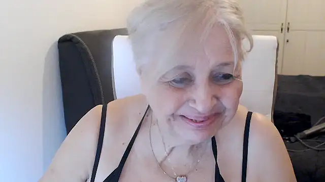 SusiLifeXXX 网络视讯表演