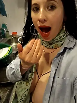 sirena_dorada29 élő XXX-chatje