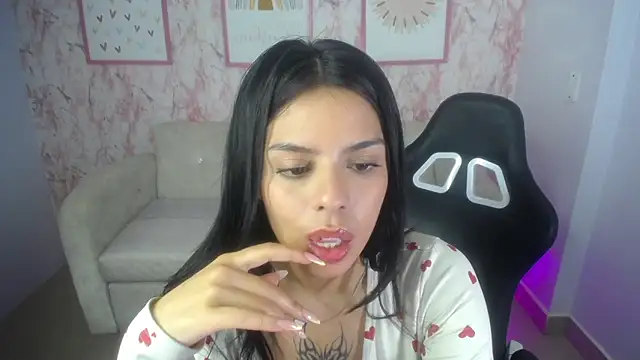 دردشة Channel_Garcia_ch1 الجنسية المباشرة