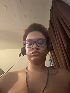 دردشة nickytheehawtie الجنسية المباشرة