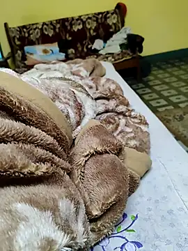 Brown_Munda047n Webbikameraesitys