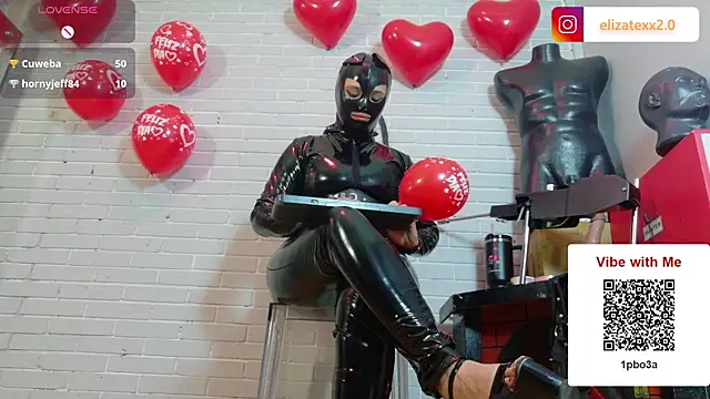 Chat +18 de elizatexx ao vivo