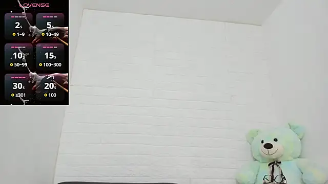 nathally_roses: онлайн-секс-чат