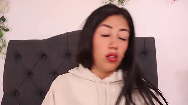 JulessCornettn Live XXX chat