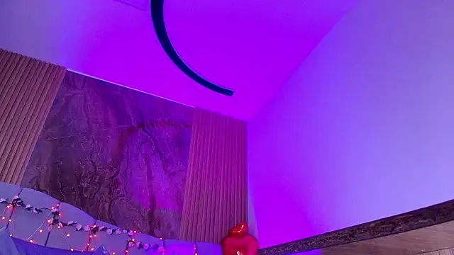 XXX chat uživo modela luce_williams