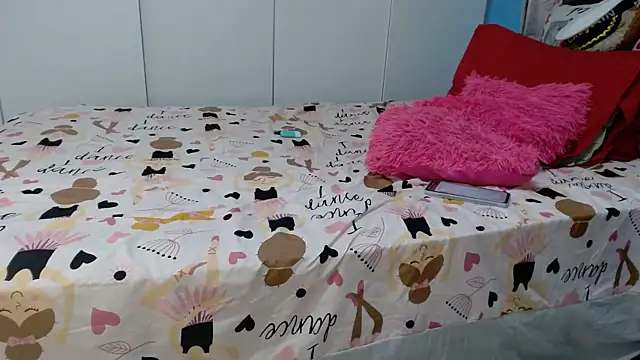 xxTatiannaxx লাইভ XXX চ্যাট