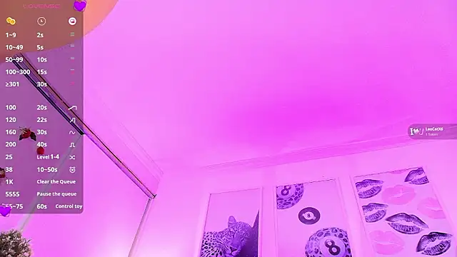 Chat +18 de Valen_ross_ ao vivo